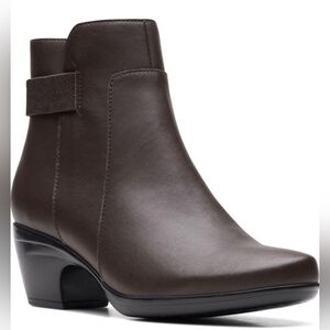 Clarks Women's Emily Holly Ankle Boot